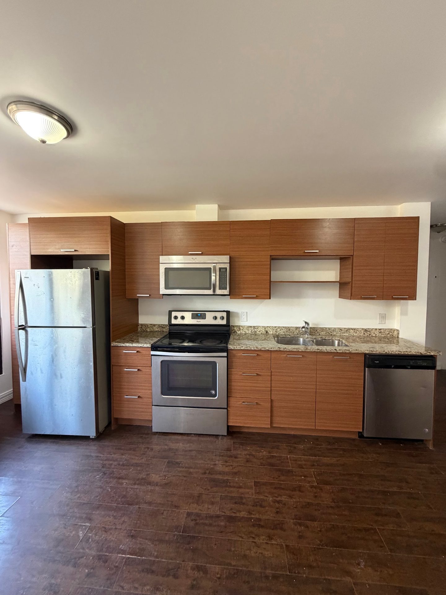 6376 Pascal, app. PH3 (4½) — Photo 1