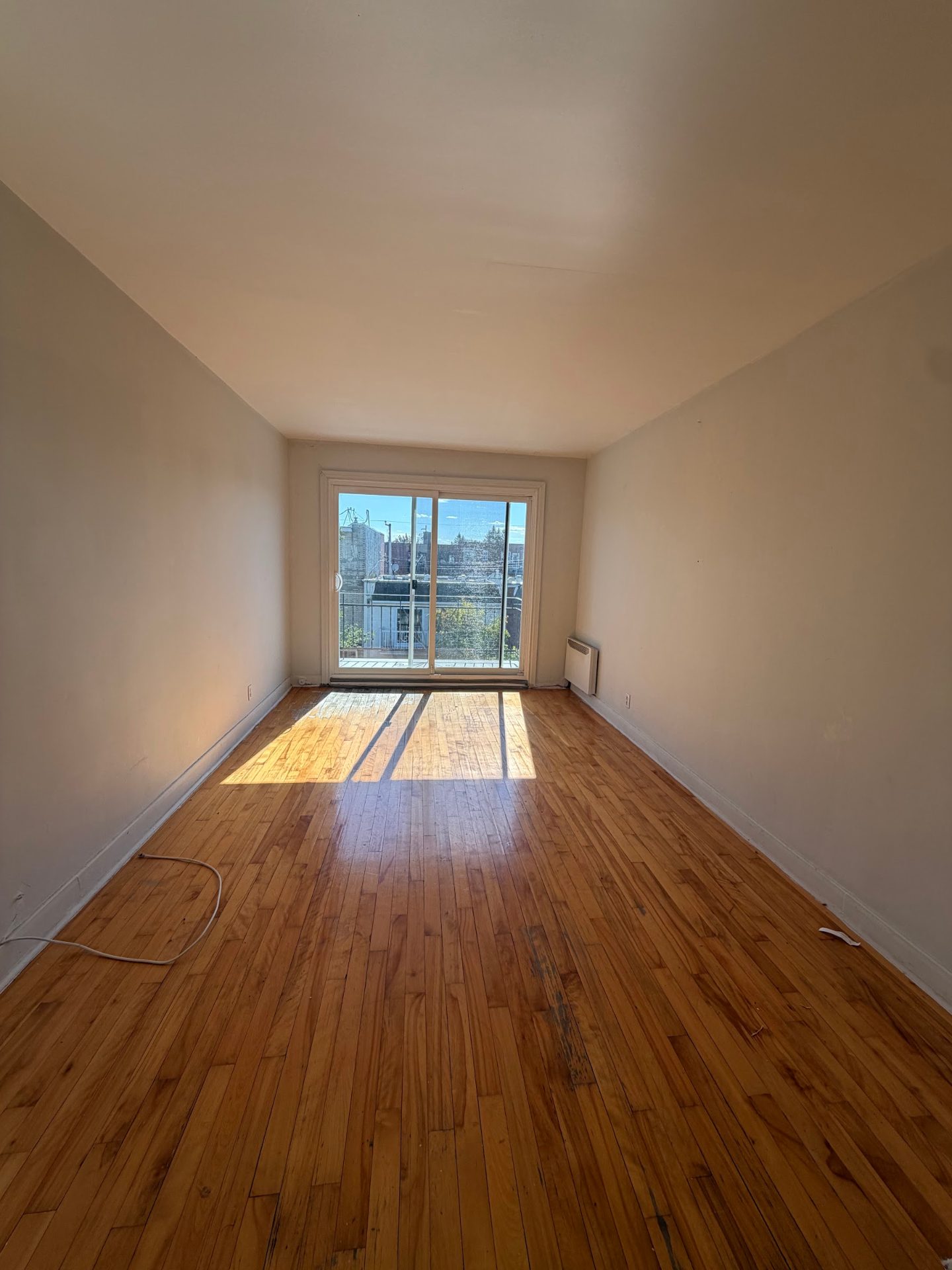 7811 Durocher, app. 7 (4½) — Photo 2