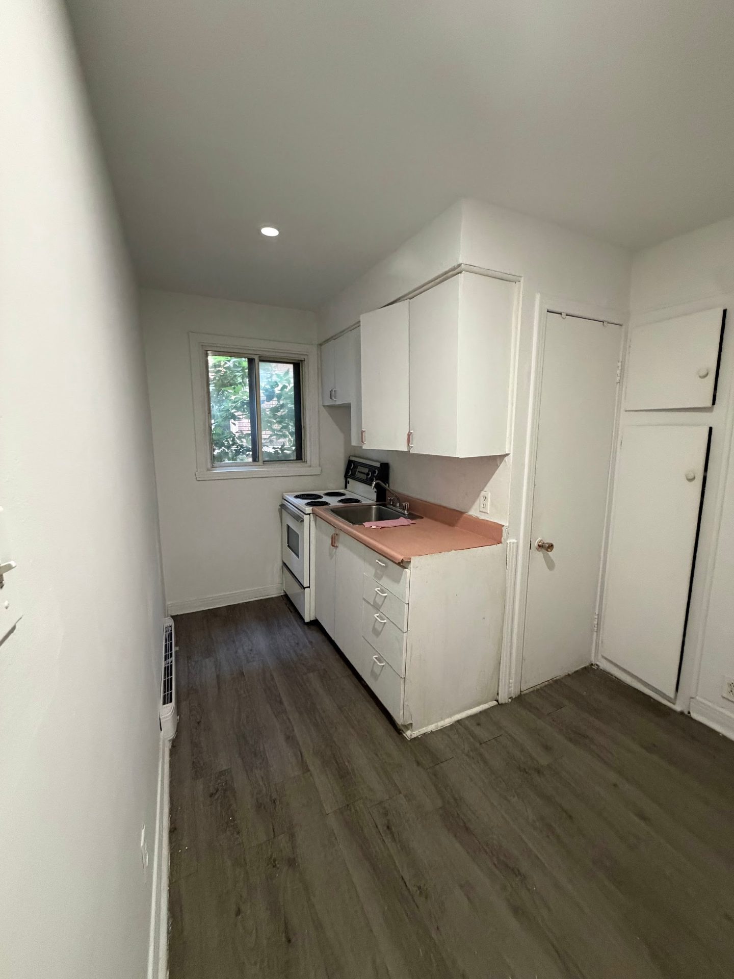 3915 Saint-Joseph Est, app. 6 (2½) — Photo 1