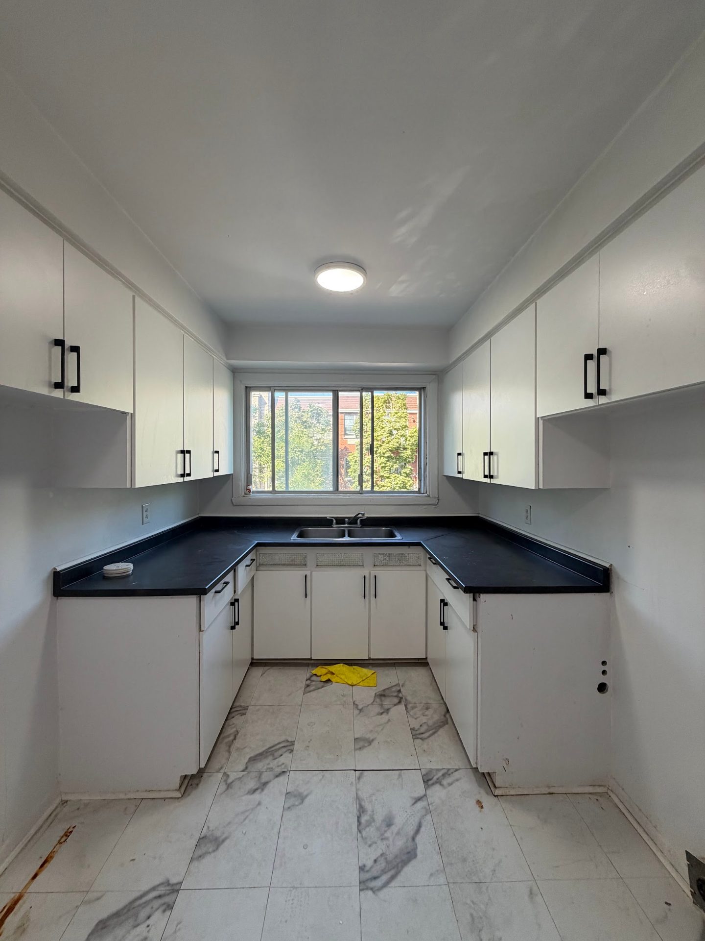 5380 Beaubien, app. 15 (4½) — Photo 1
