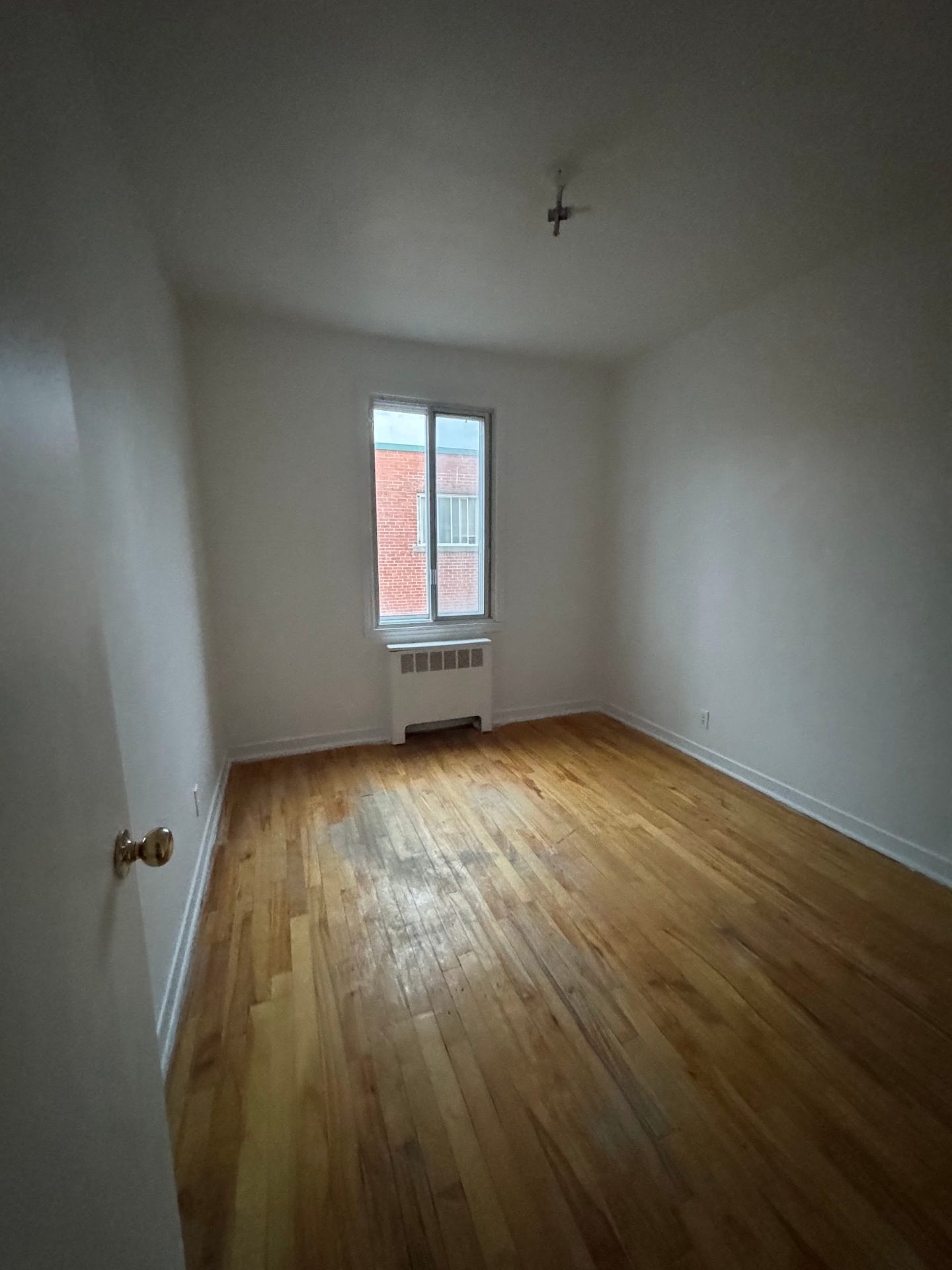 5350 Randall, app. 14 (5½) — Photo 4