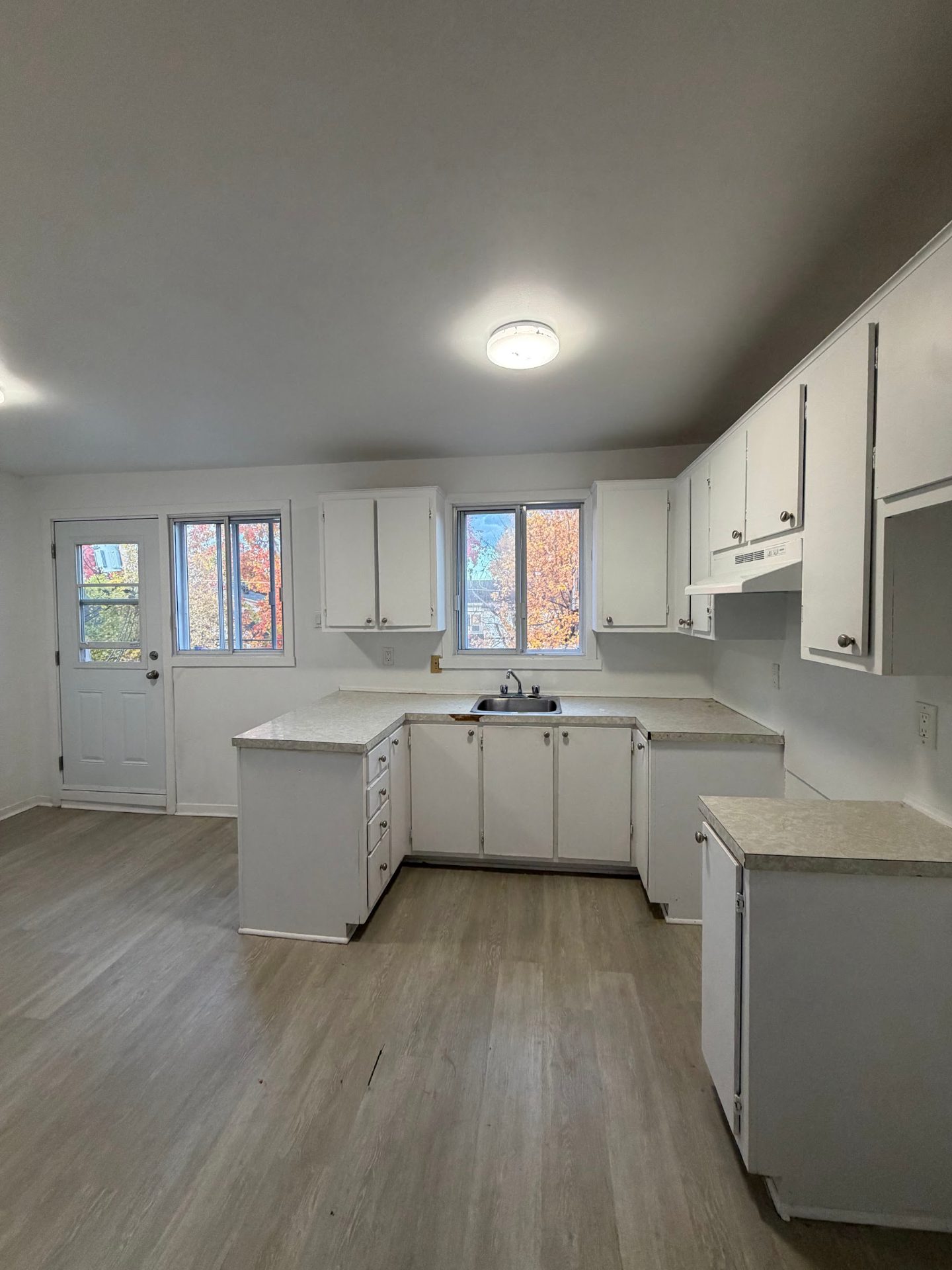 81 rue Landry, app. 9 (4½) — Photo 2