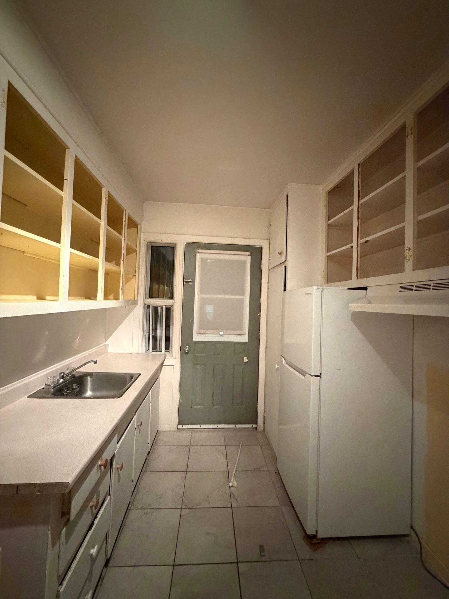 5561 Basile-Patenaude, app. 12 (4½) — Photo 2