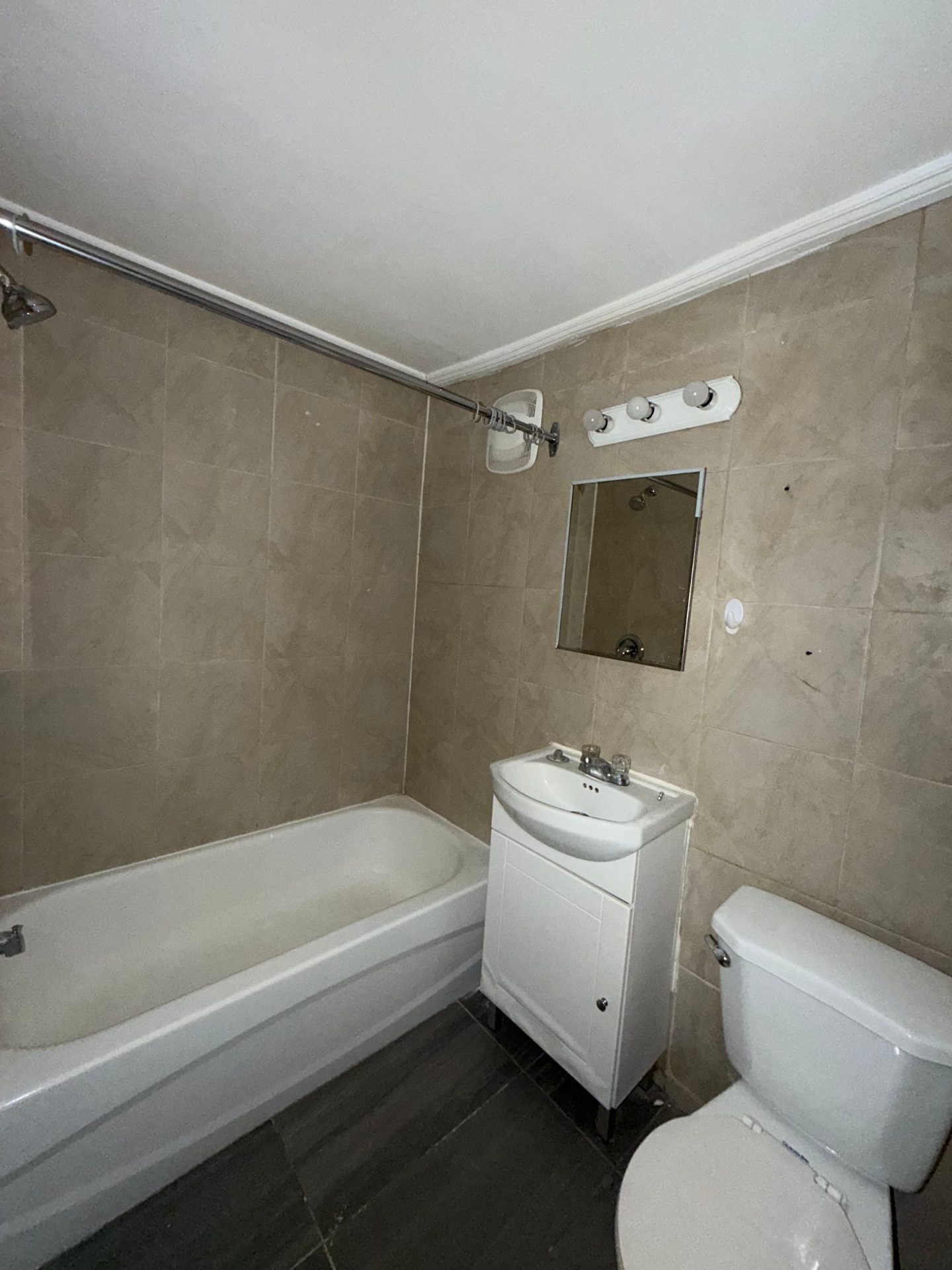 3210 Goyer, app. 2 (2½) — Photo 4