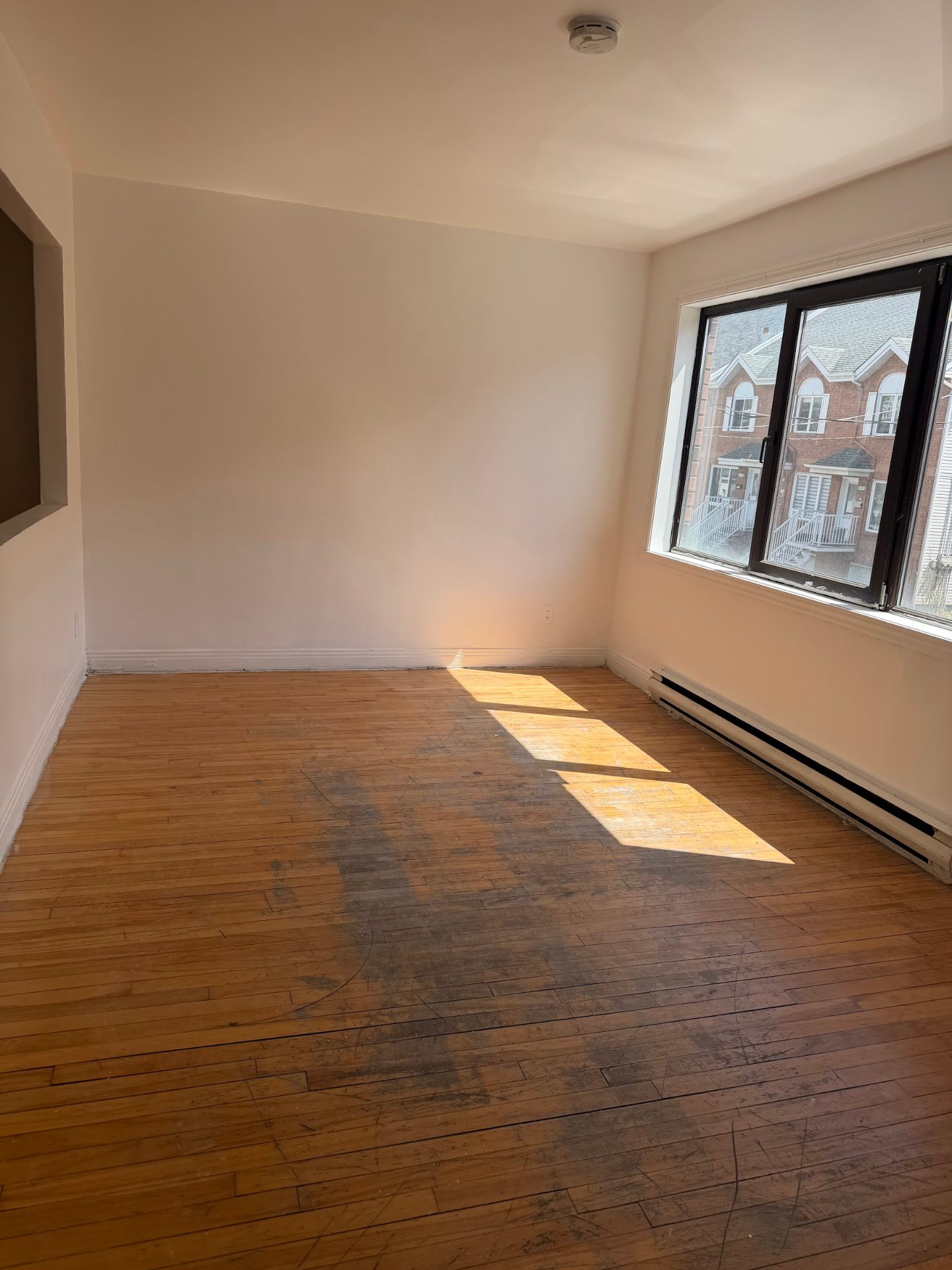 4206 Bélanger, app. 4 (3½) — Photo 3