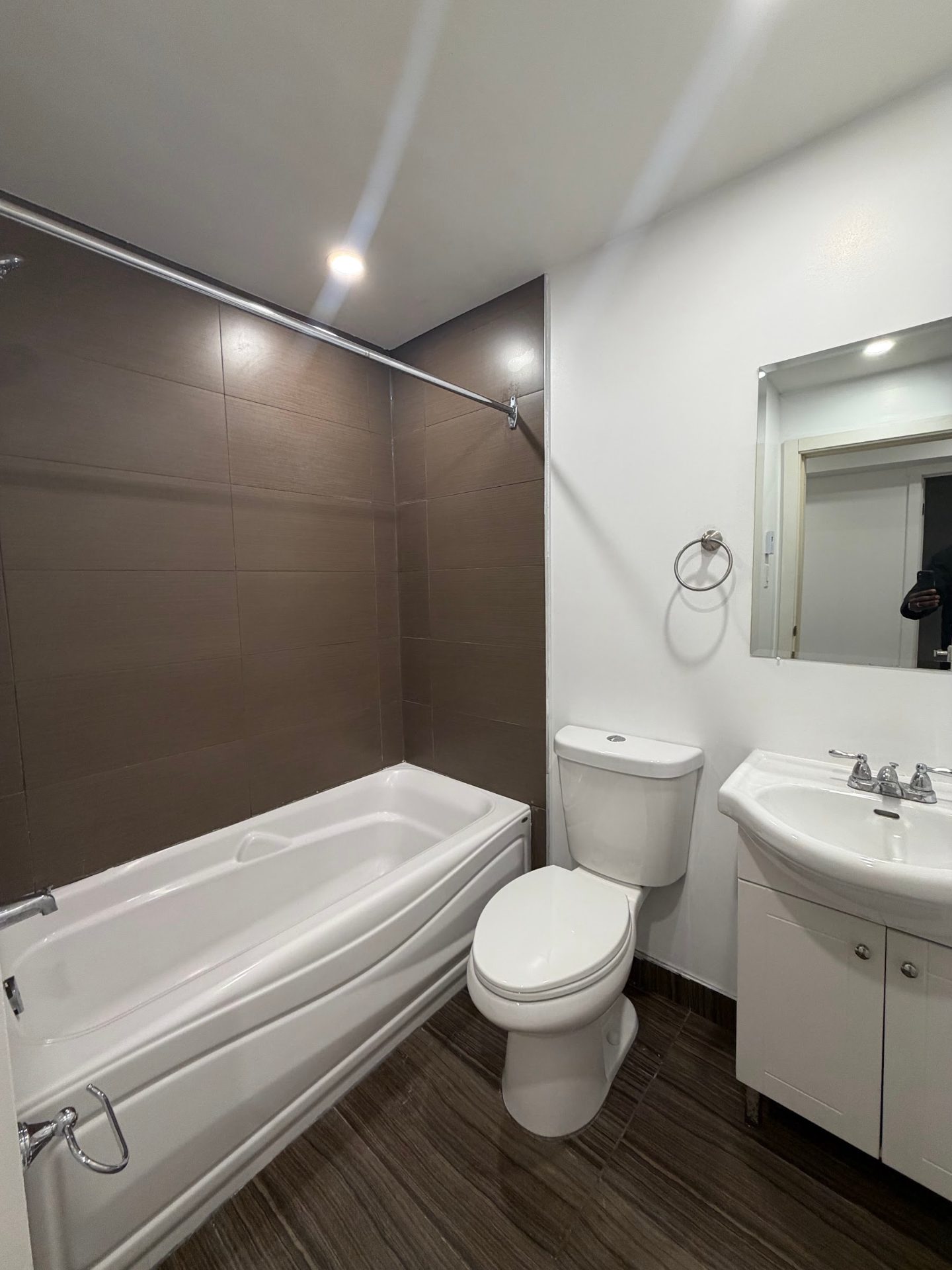 7911 Outremont, app. 1 (3½, sous-sol) — Photo 8