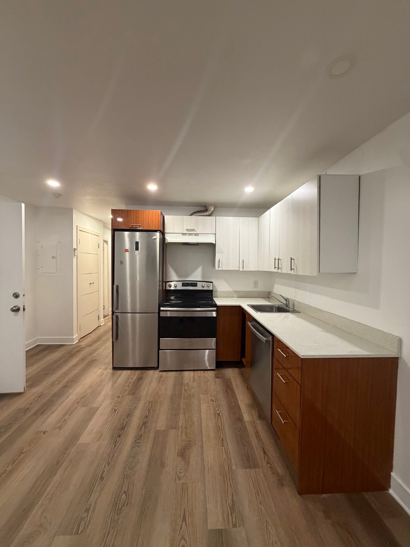 7911 Outremont, app. 1 (3½, sous-sol) — Photo 2