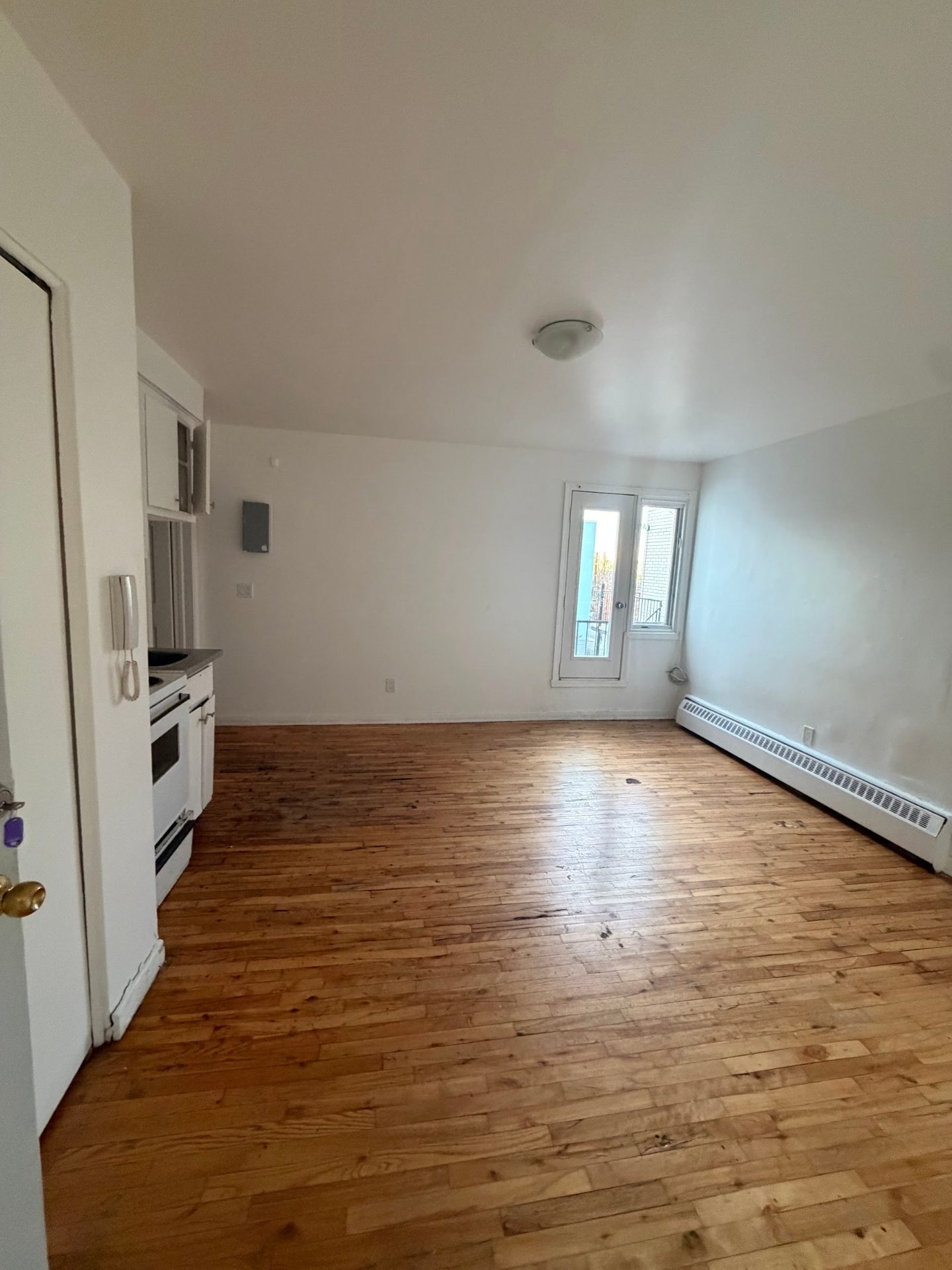 9860 Papineau, app. 19 (studio) — Photo 2