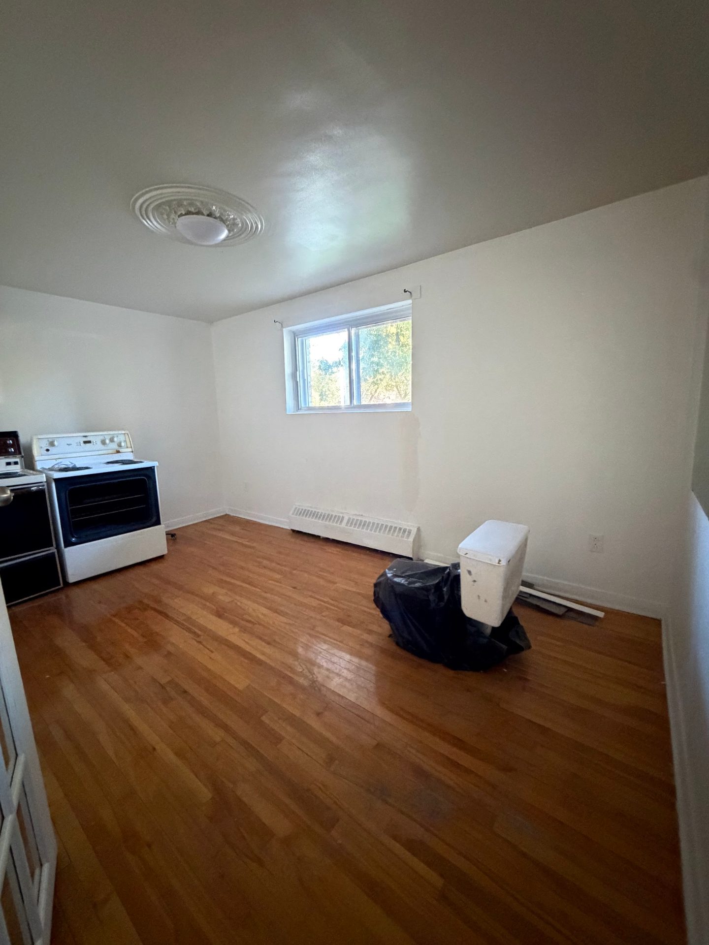 4675 Léger, app. 4 (4½, sous-sol) — Photo 2