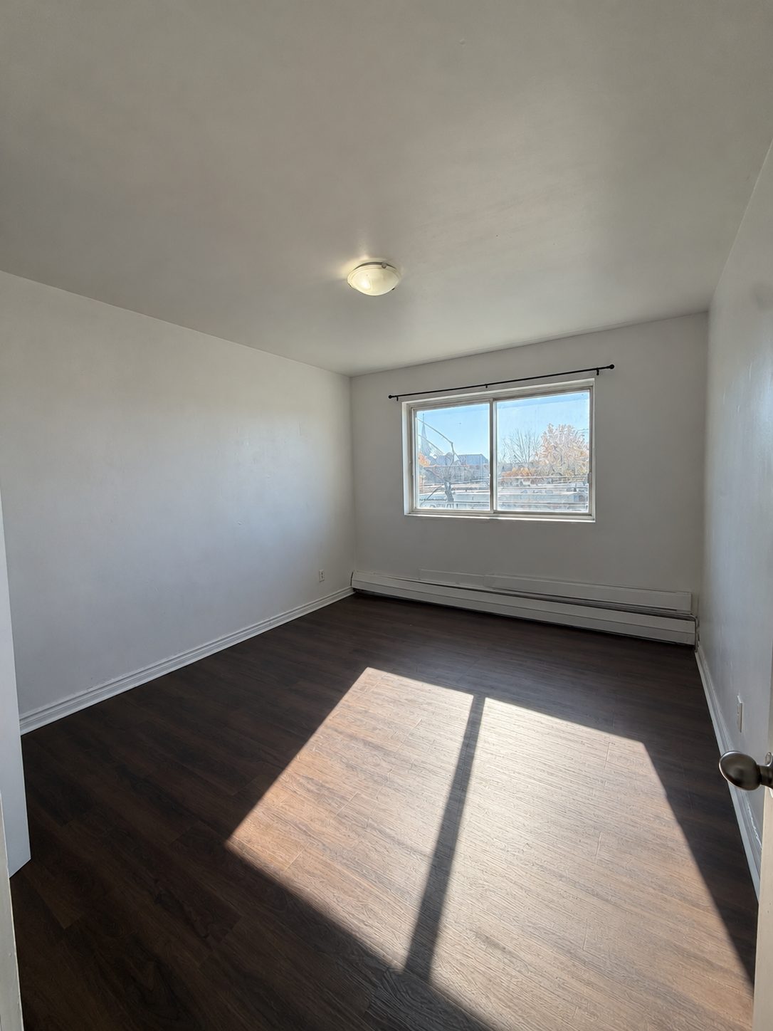 7450 Lajeunesse, app. 405 (3½) — Photo 4