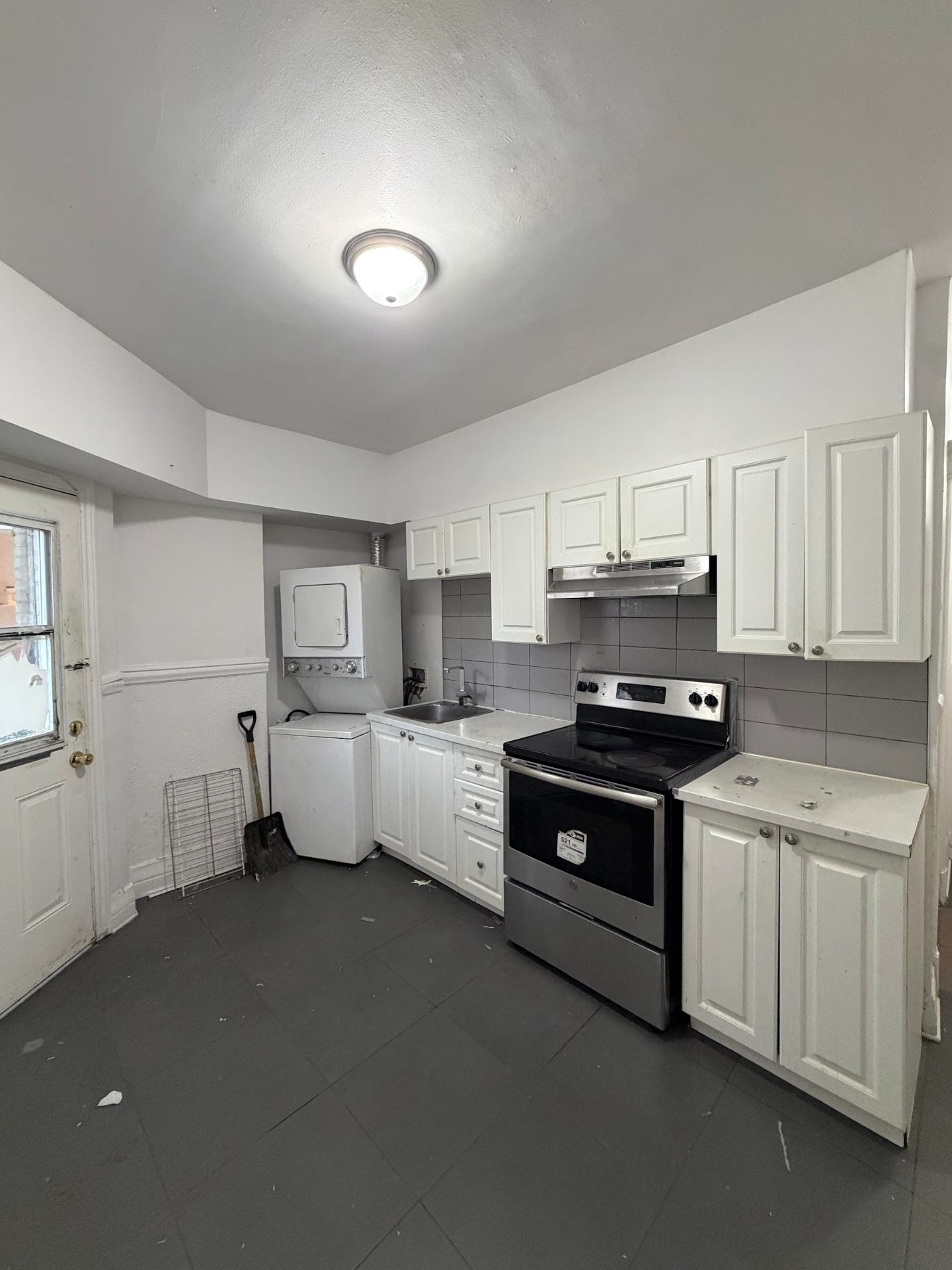 7782 Champagneur, app. 6 (4½) — Photo 1