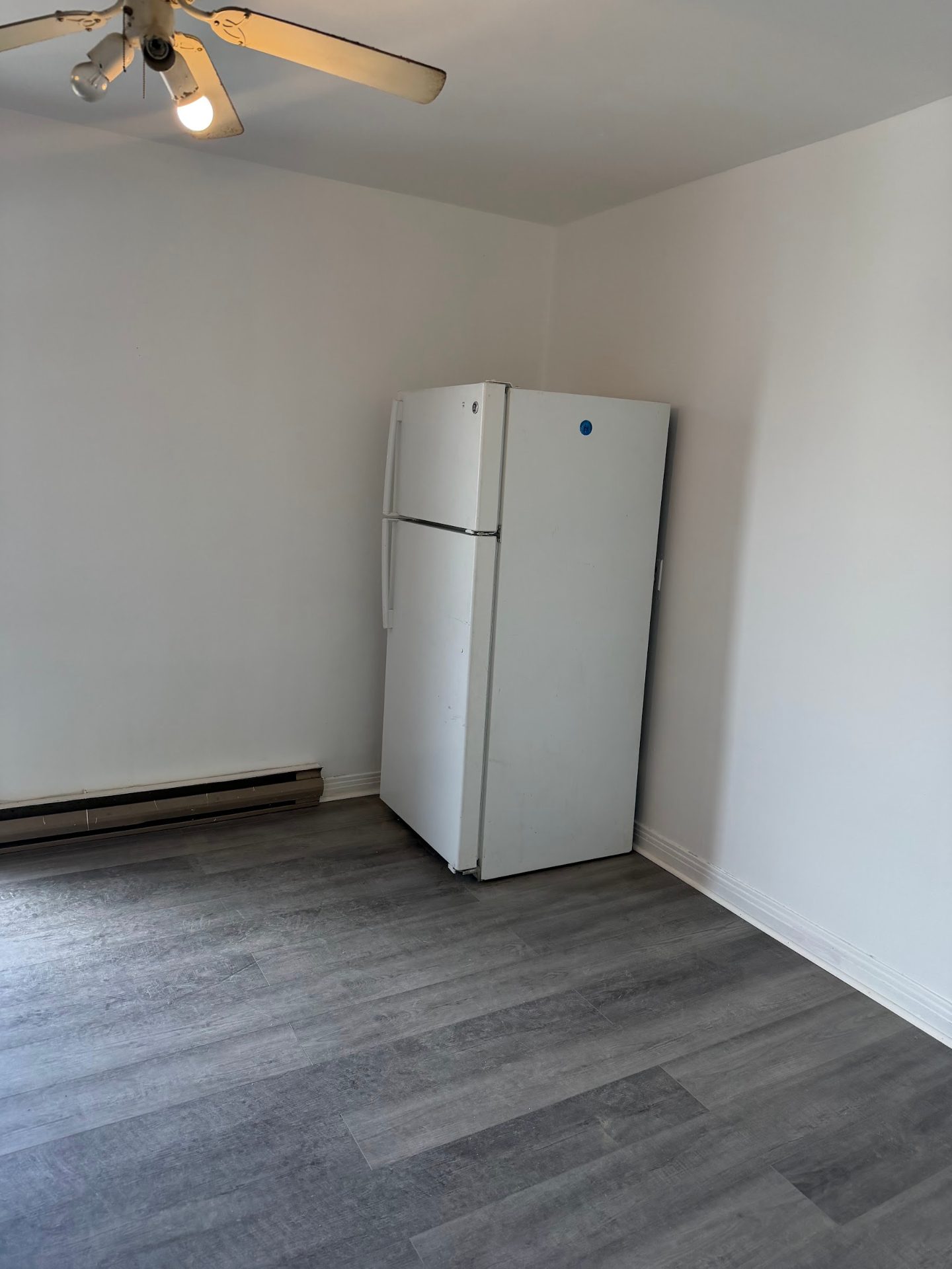 4206 Bélanger, app. 8 (3½) — Photo 3